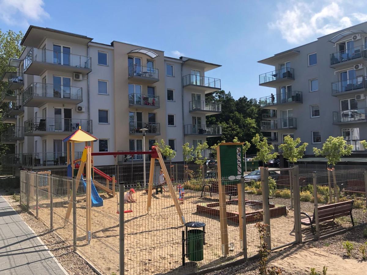 Apartament Sea Tide- Lesne Tarasy Dziwnowek-Sannel Apartments For Rent Kültér fotó