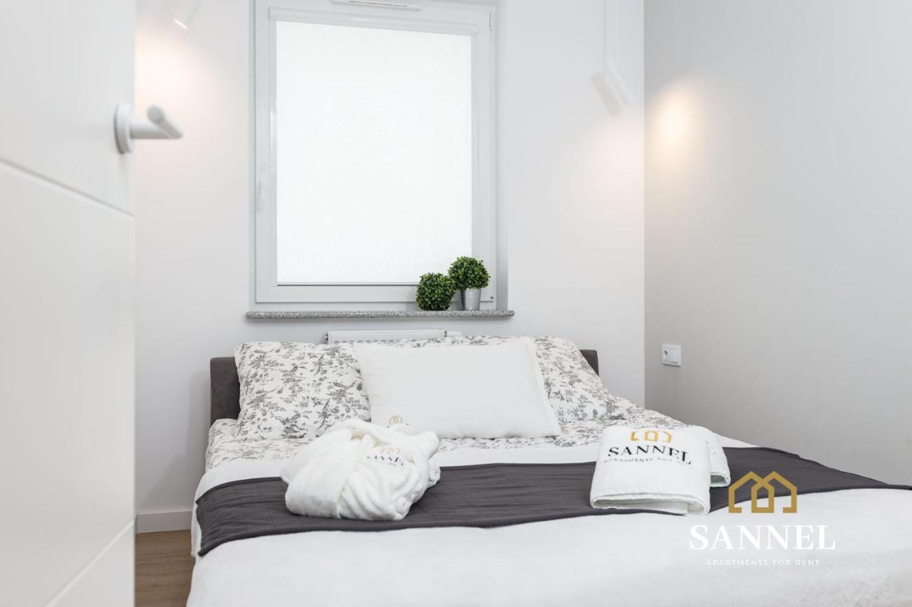 Apartament Sea Tide- Lesne Tarasy Dziwnowek-Sannel Apartments For Rent Kültér fotó